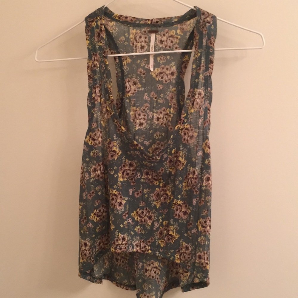 FREE PEOPLE CROP TOP! XS. WORN ONCE